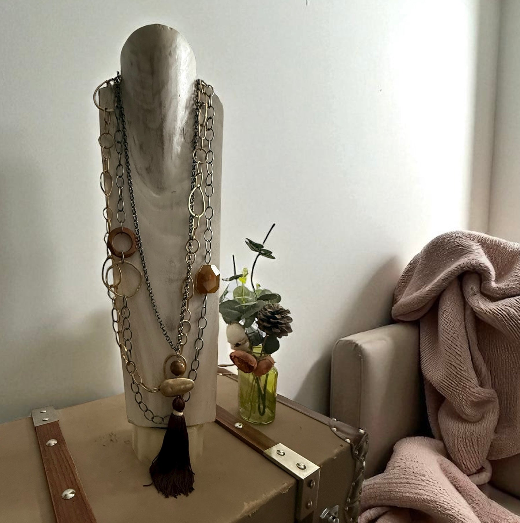 Collar "Pompón Mirta"
