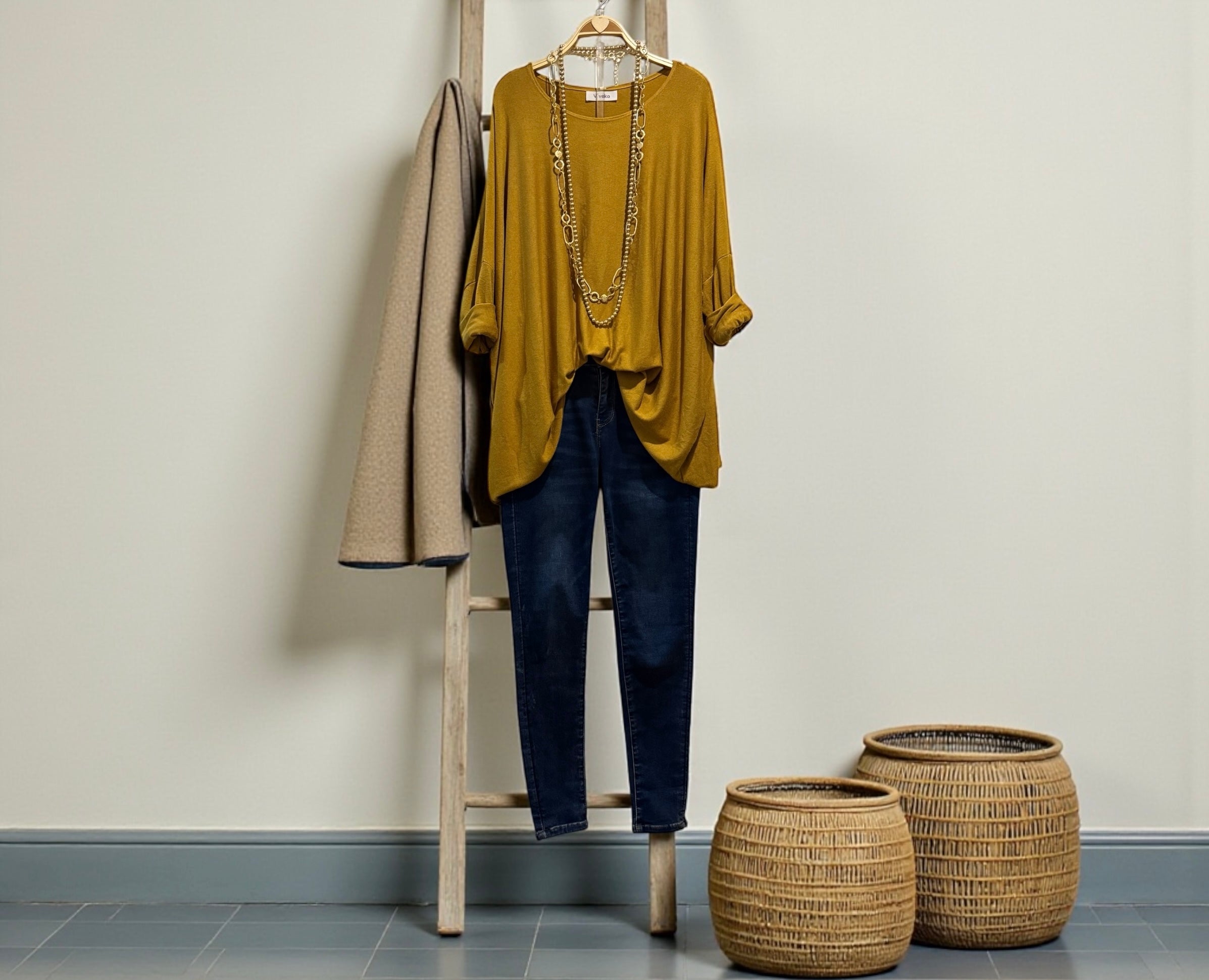 Jersey "Over Must"" ocre