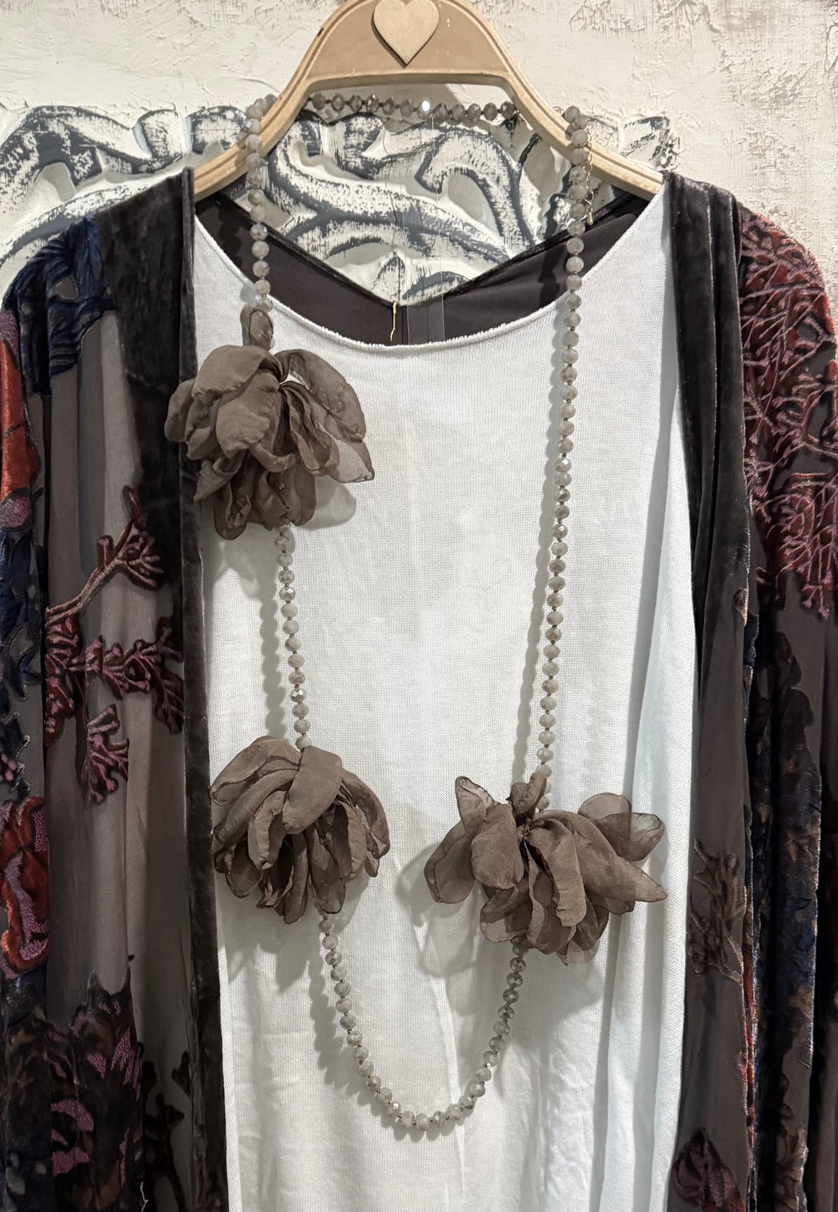 Collar "Peonias" topo