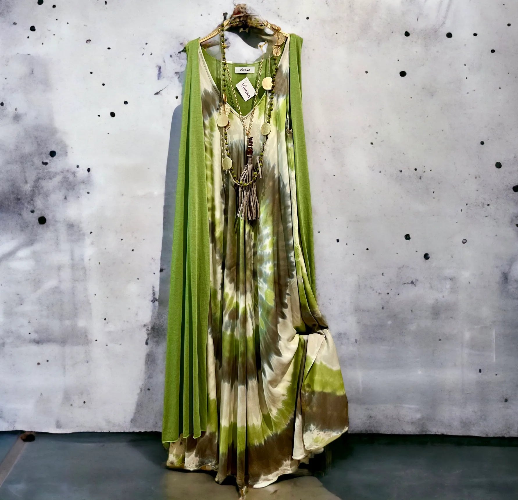 Vestido “Jasmine” oliva y topo tirante ancho